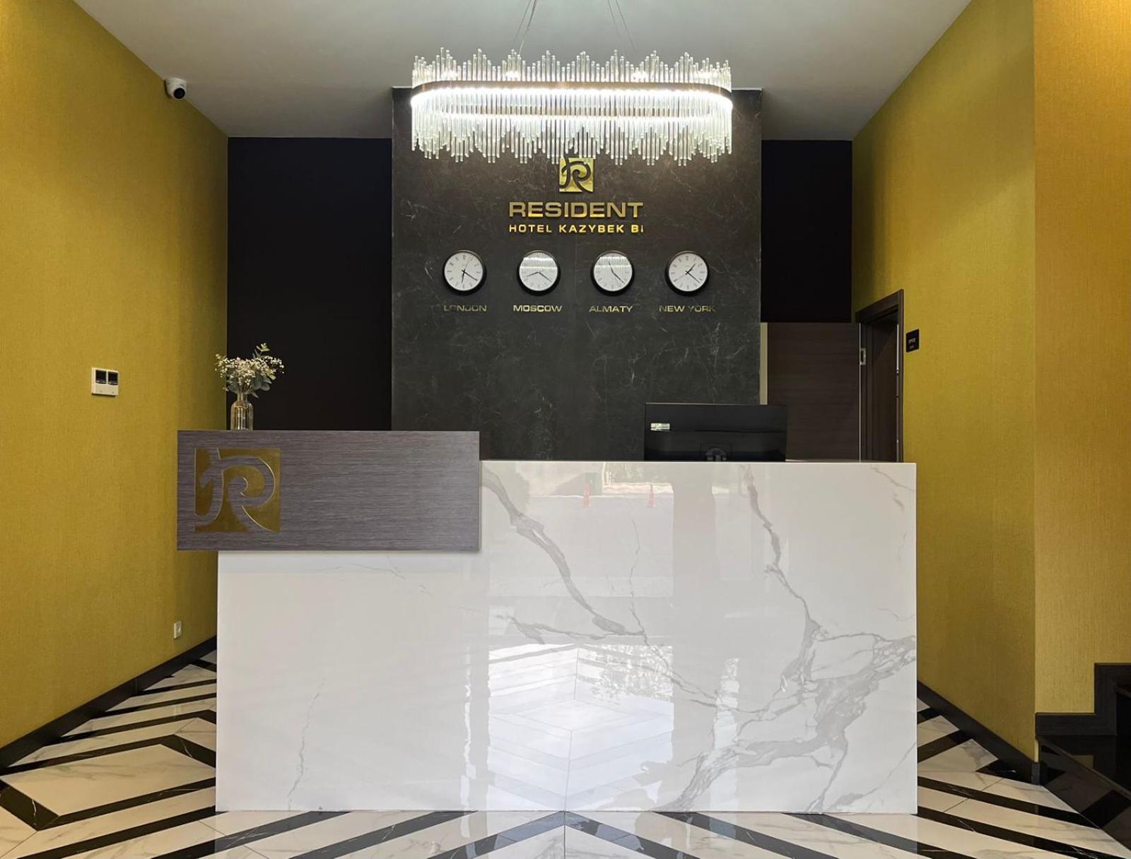 Resident Hotel Kazybek Bi الماتي المظهر الخارجي الصورة